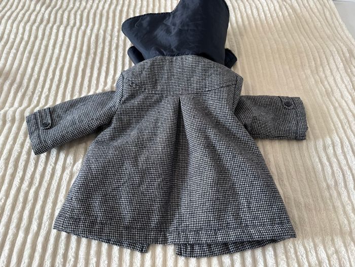 Manteau hiver - bleu marine - pattes de poule - fille - Kiabi - 6 mois - très bon état - photo numéro 5