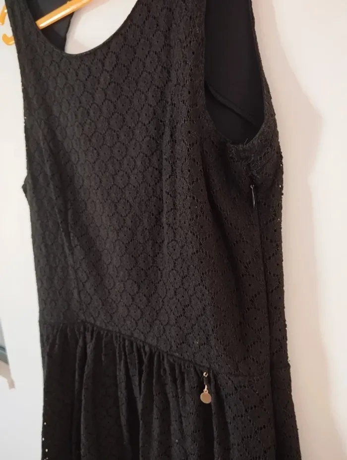 Robe patineuse noire - photo numéro 2