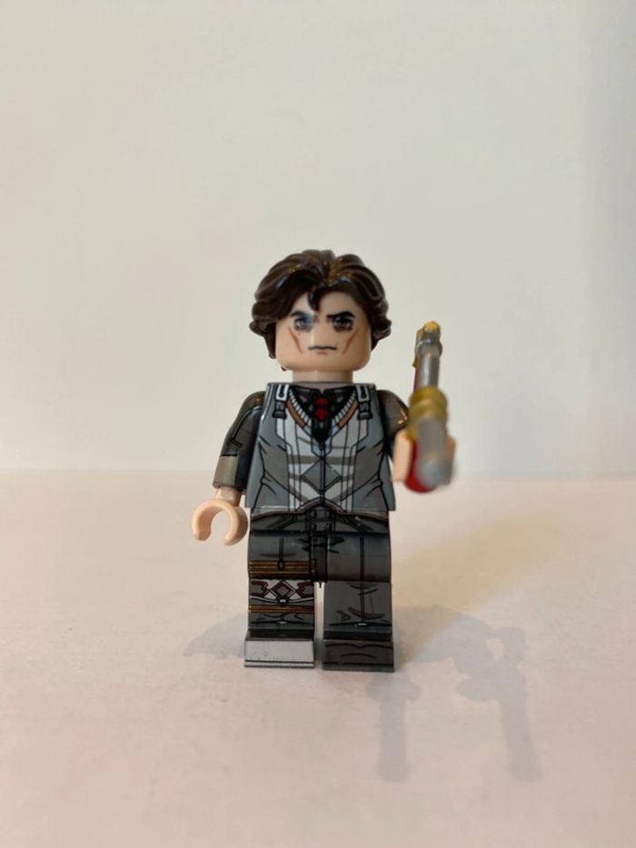 Figurine type lego Victor. League of légends