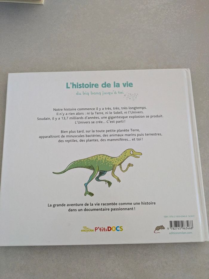 Livre Mes encyclos P'tits docs l'histoire de la vie - photo numéro 2