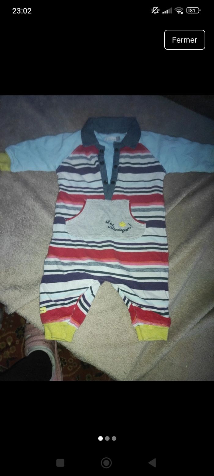 Très belle ensemble bébé e23