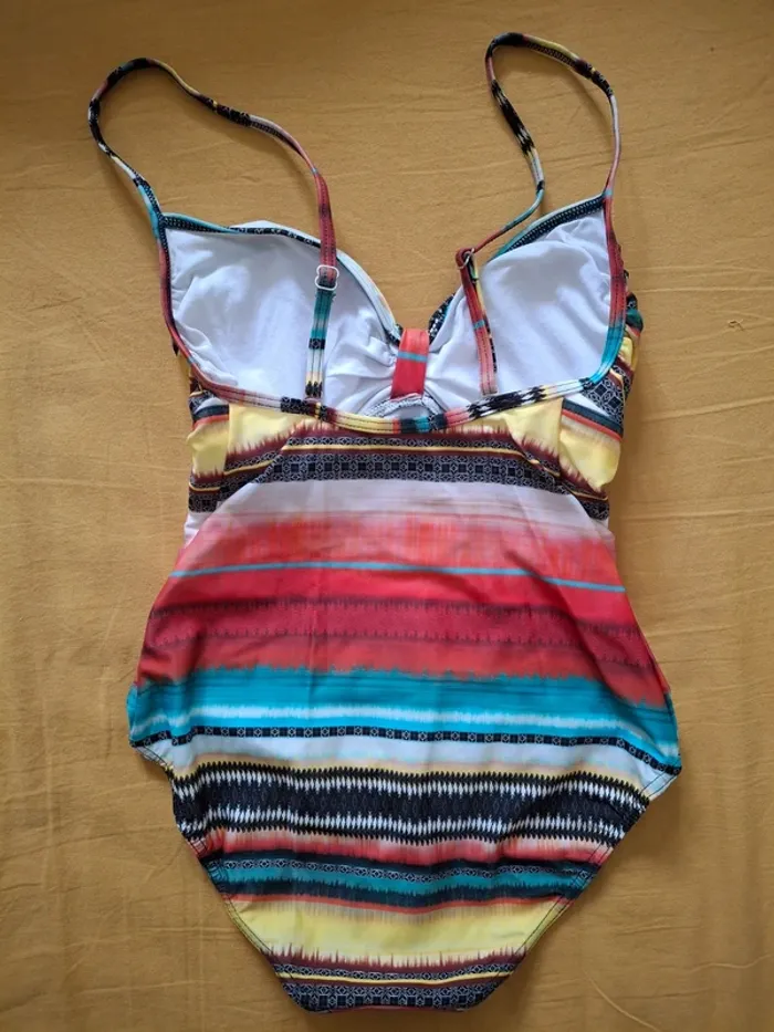 Maillot de bain une pièce femme Taille 1 Neuf - photo numéro 2