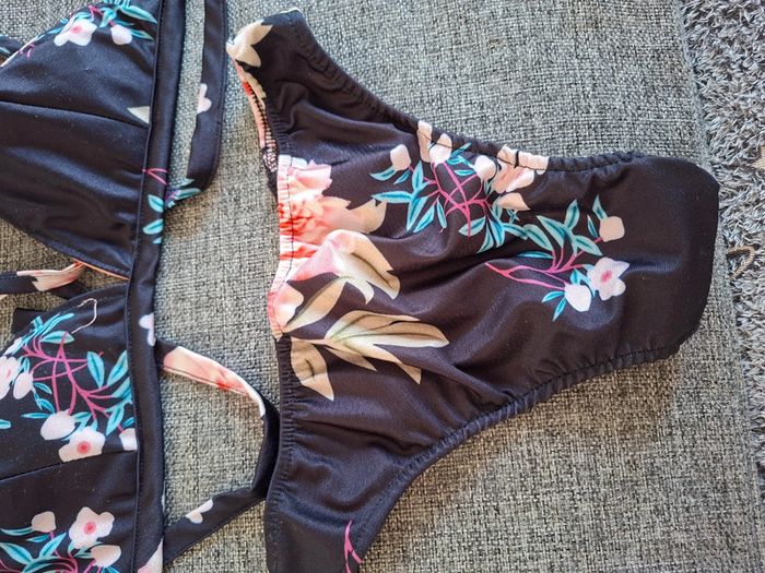 Maillot de bain 2 pièces bikini - photo numéro 2