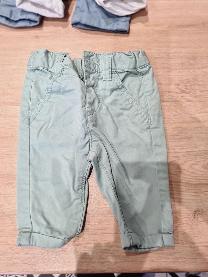 Lot pantalons - photo numéro 2
