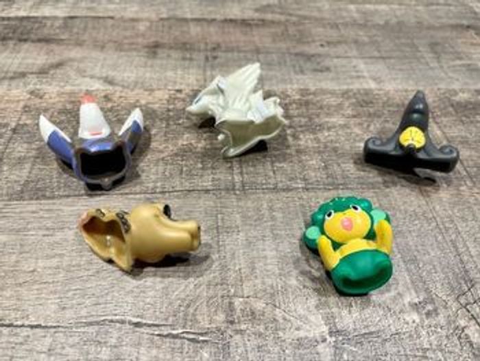 Lot n’3 : 5 Pokémon  Finger Puppet en PVC souple Pokémon / Nintendo (Bandai 2010) - photo numéro 2