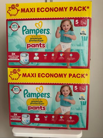 148 couches Pampers premium protection pants taille 5