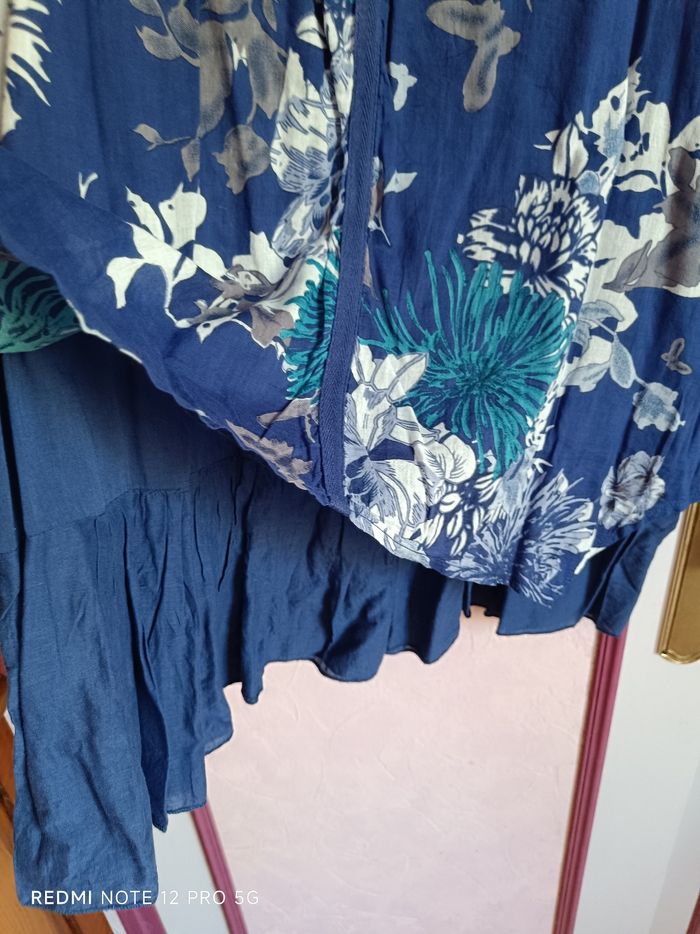 Robe bleu à fleurs Samba T.40 neuve - photo numéro 4