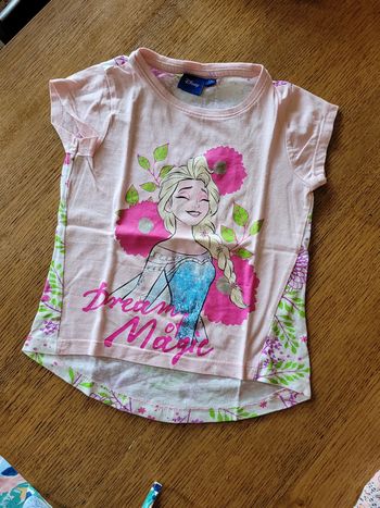 T shirt reine des neiges 3 ans