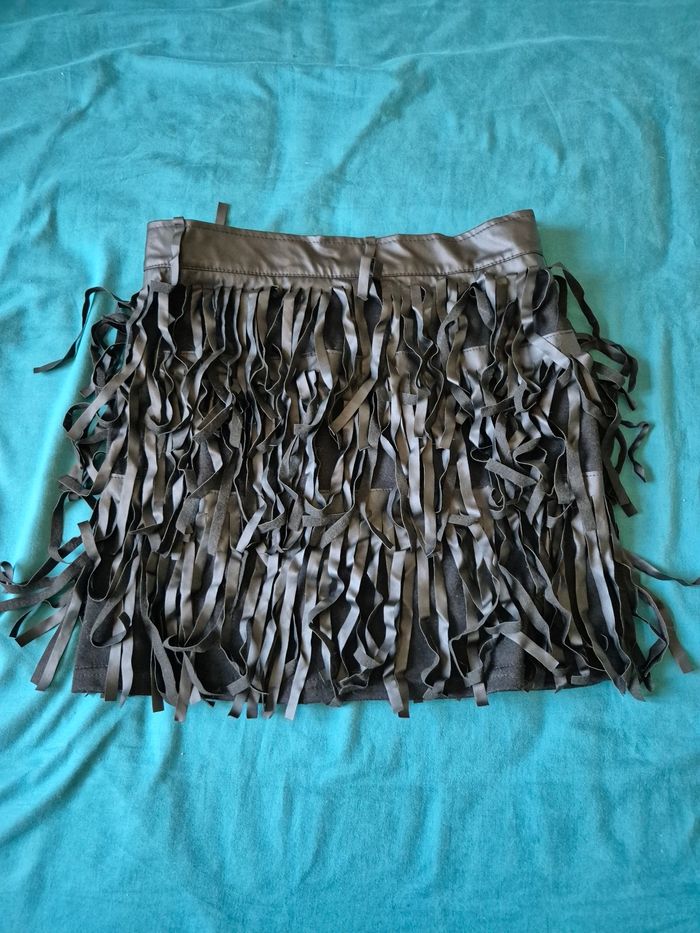 Jupe avec franges - photo numéro 2