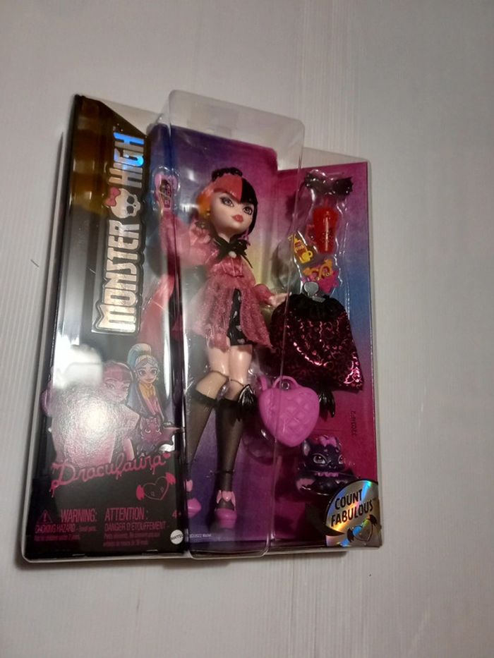 Monster high count fabulous draculaura
