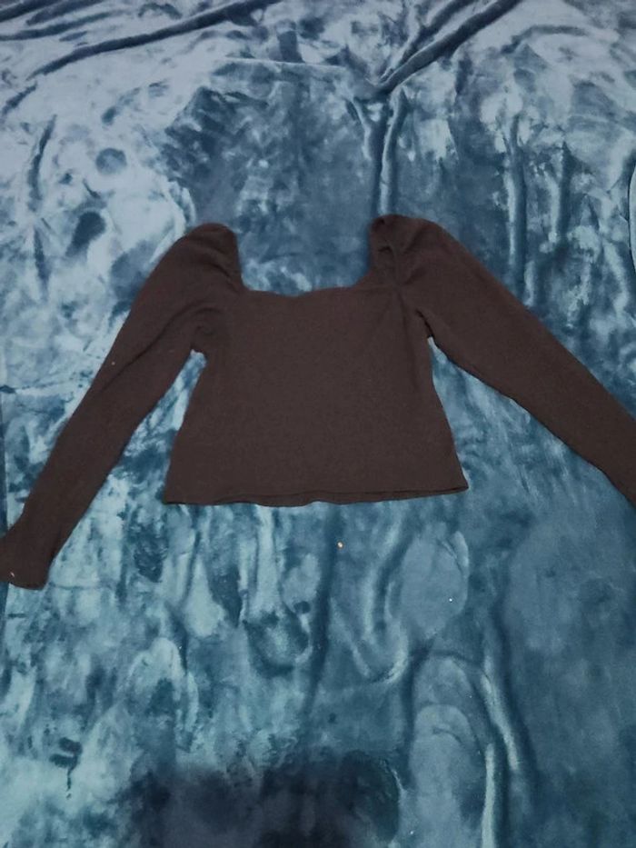 Top noir - photo numéro 2