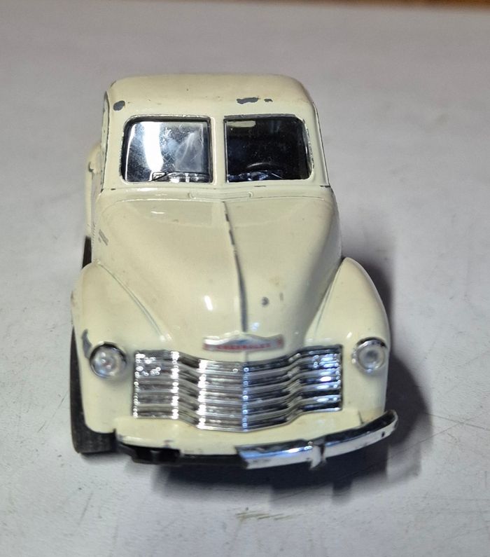 Welly 1955 Chevrolet Pickup No.48708 voiture miniature vintage 1/34–1/39 - photo numéro 2
