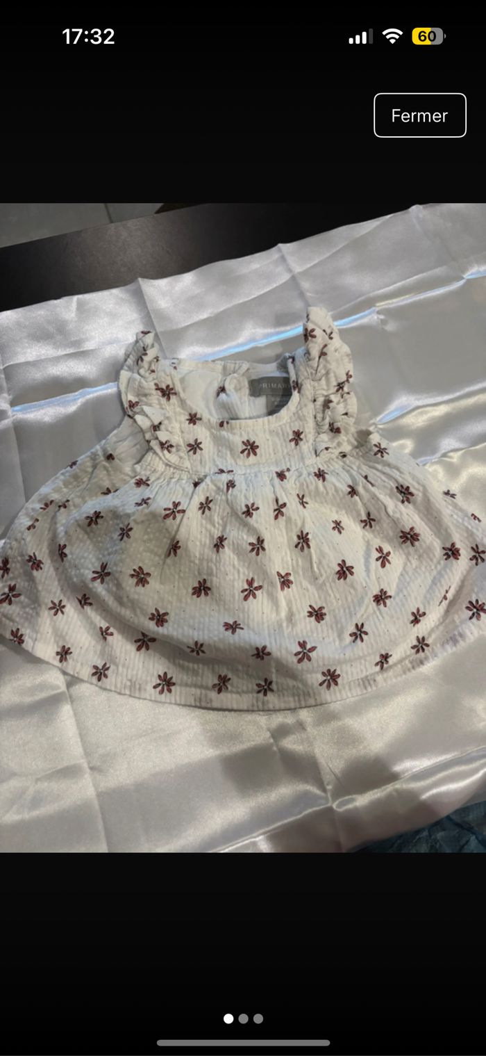 Robe à fleurs bébé