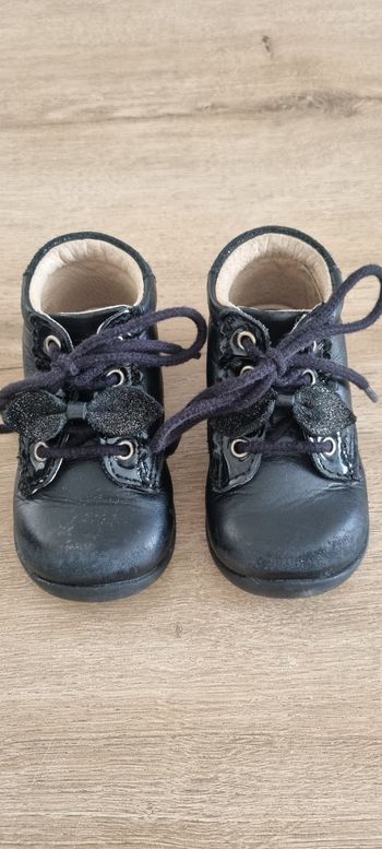 Chaussures bébé T.20