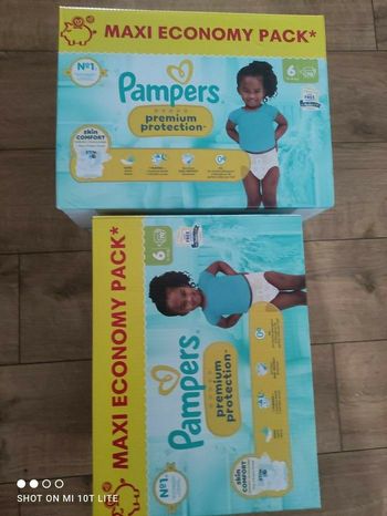 Couches pampers premium protection 