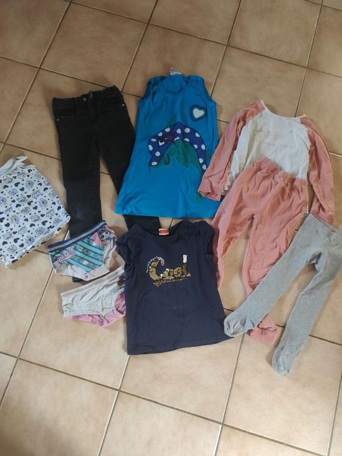 Vêtements fille 5 ans - photo numéro 3