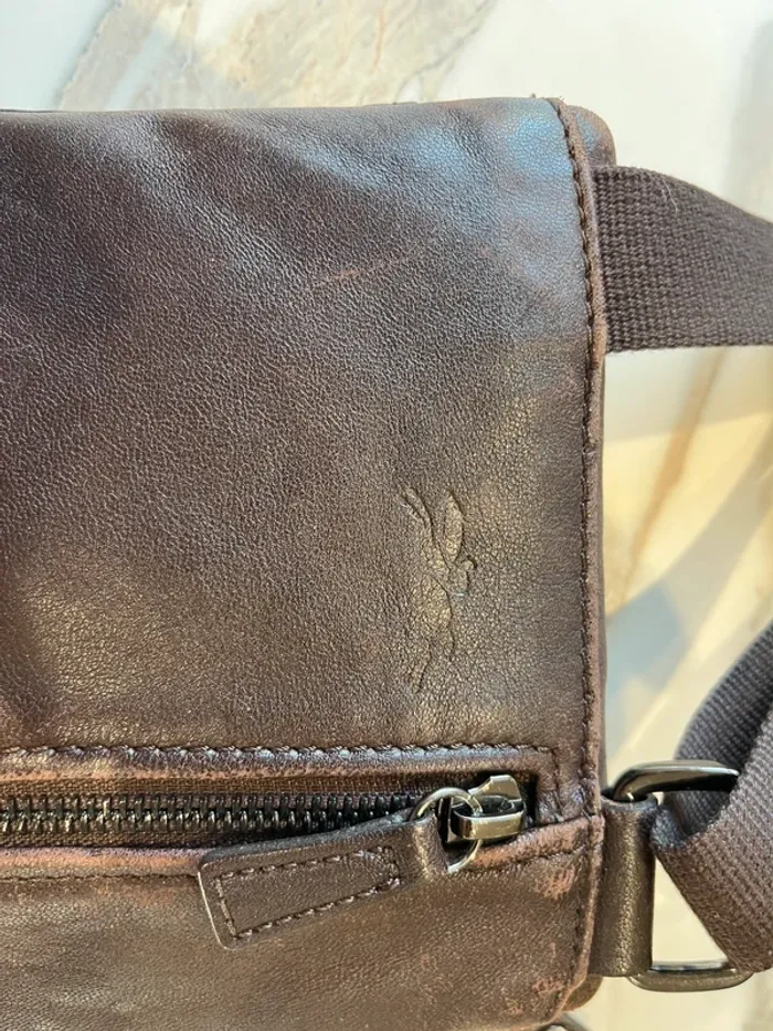 Petite sacoche homme cuir marron Longchamp - photo numéro 5