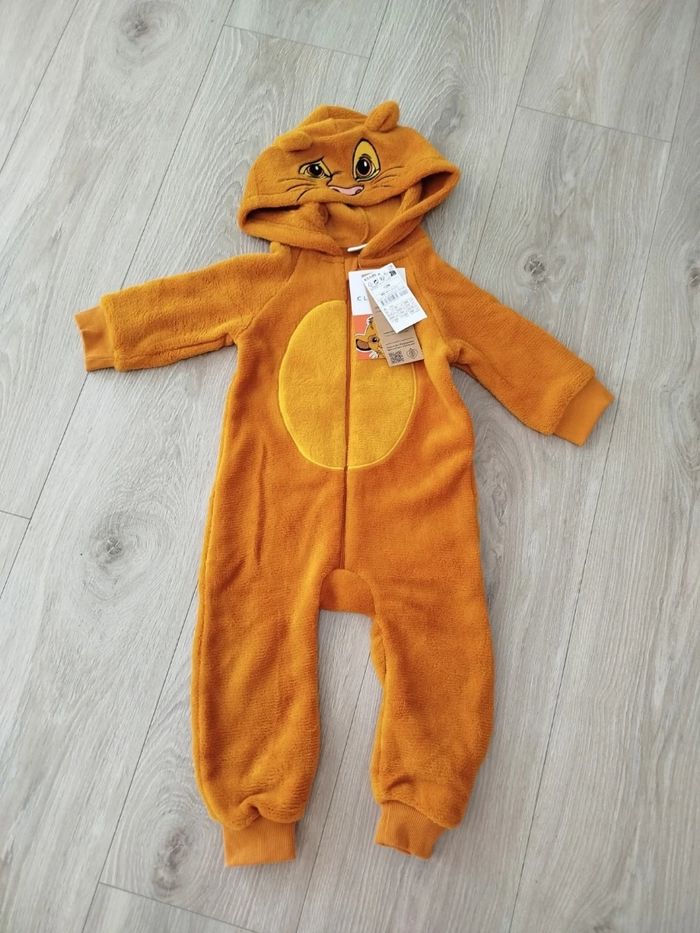 Pyjama Simba 12 mois neuf - photo numéro 2