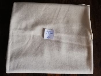 Tissu 1mx60cm