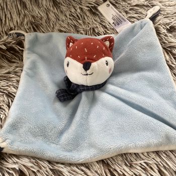 Doudou renard plat tape  à l’œil