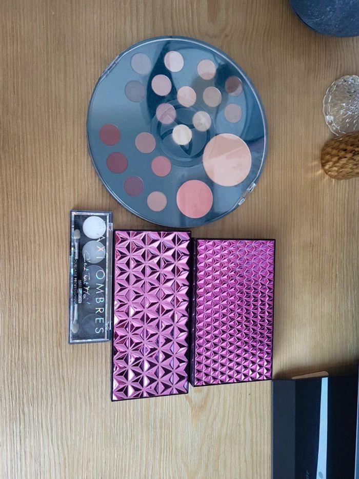 Lot de palette pour les yeux