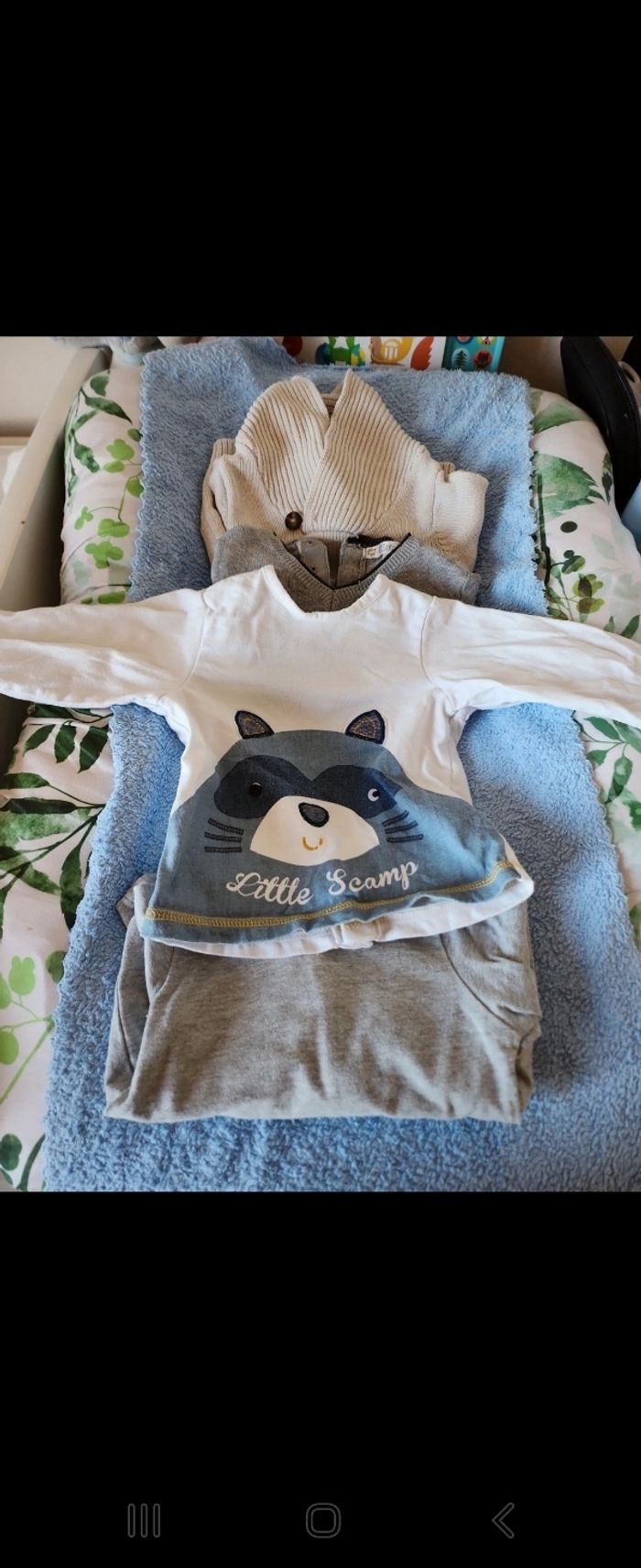 2 pulls et 2 tee shirts 3mois - photo numéro 3