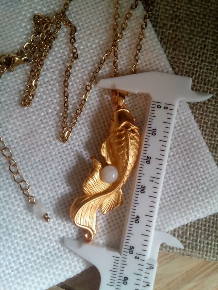 Collier carpe koï dorée et pierre de lune naturelle - photo numéro 2