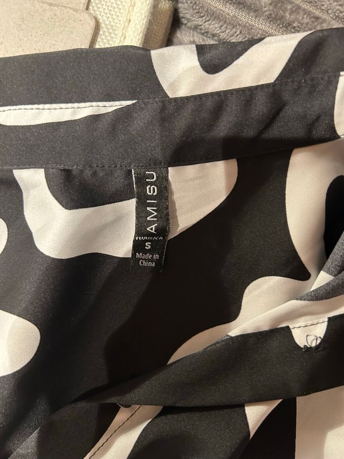 Chemise noire et blanche – Amisu – Taille S - photo numéro 5