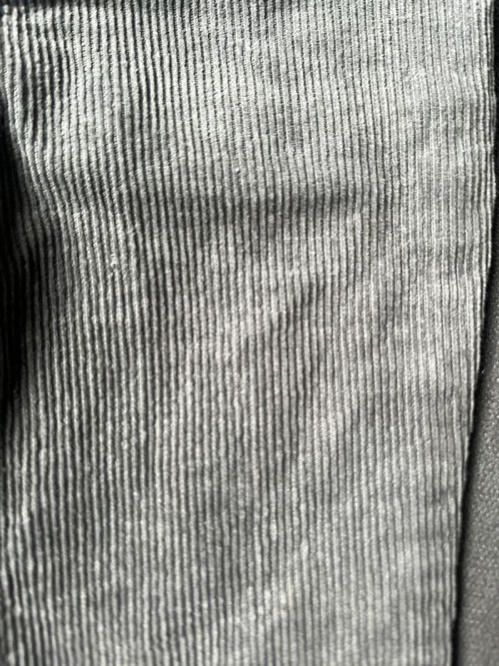 Pantalon en velours côtelé 6 mois - photo numéro 3