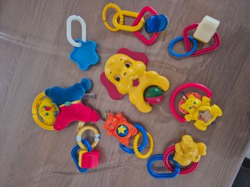 Lot jouets d’éveil Fisher-Price et accessoires de portiques