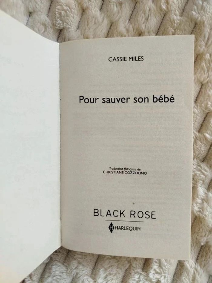 Livre Cassie Miles Pour sauver son bébé - photo numéro 3
