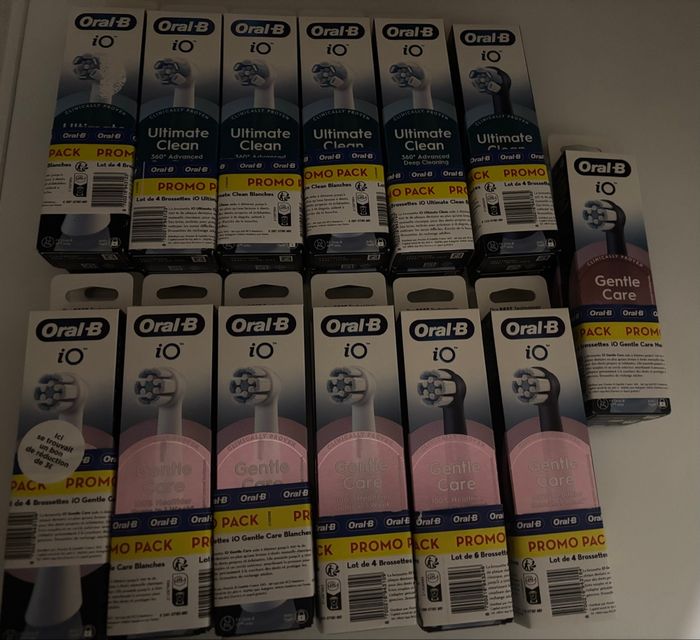 Gros lot brossettes oral B IO NEUF