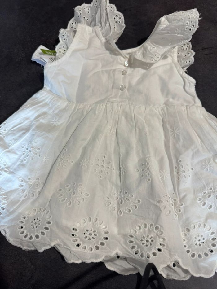 Robe été neuve 9 mois - photo numéro 4