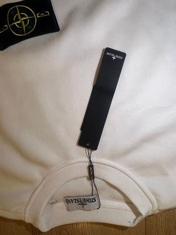 Sweatshirt Stone Island blanc 🧥