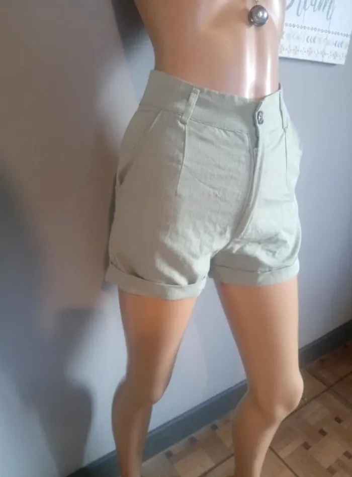 Short taille haute - photo numéro 2