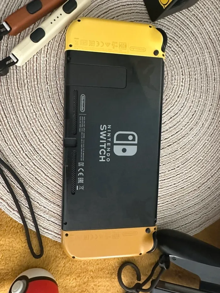 Nintendo Switch Édition Pikachu & Evoli Pokémon - photo numéro 10