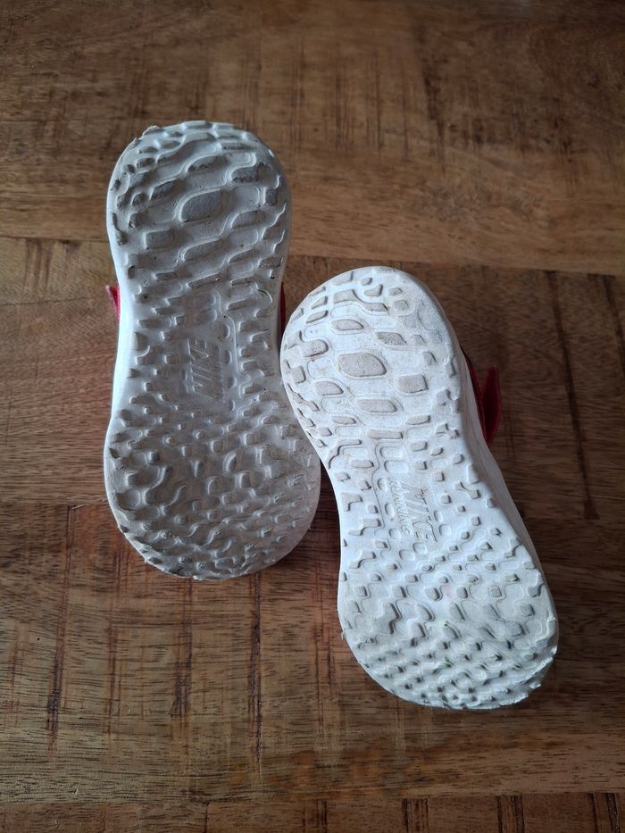 Baskets NIKE - photo numéro 5