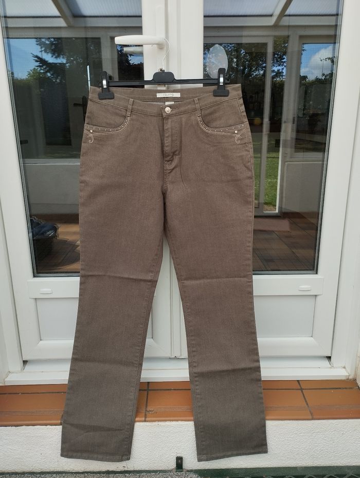 Pantalon Stretch neuf "I.Quing"  taille 44