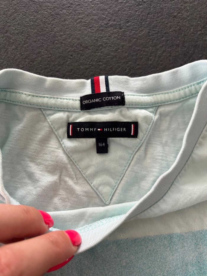 T-shirt Tommy Hilfigher 14 ans - photo numéro 3