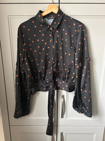Chemise courte satin à nouer