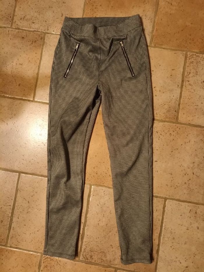 Pantalon Primark taille 10/11 ans