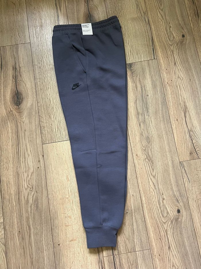 Jogging Nike Tech  Fleece Gris Taille M - photo numéro 3