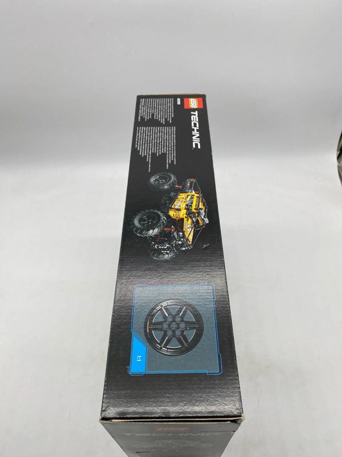 Lego Technic control 4x4 x-treme off-roader - photo numéro 3