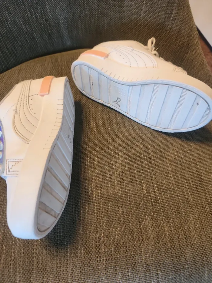 Puma fille blanche et irisé - photo numéro 6