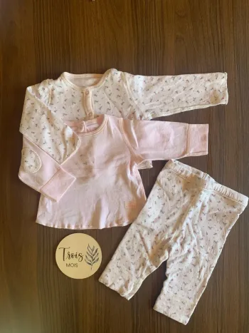 Ensemble Petit Bateau fille 3 mois
