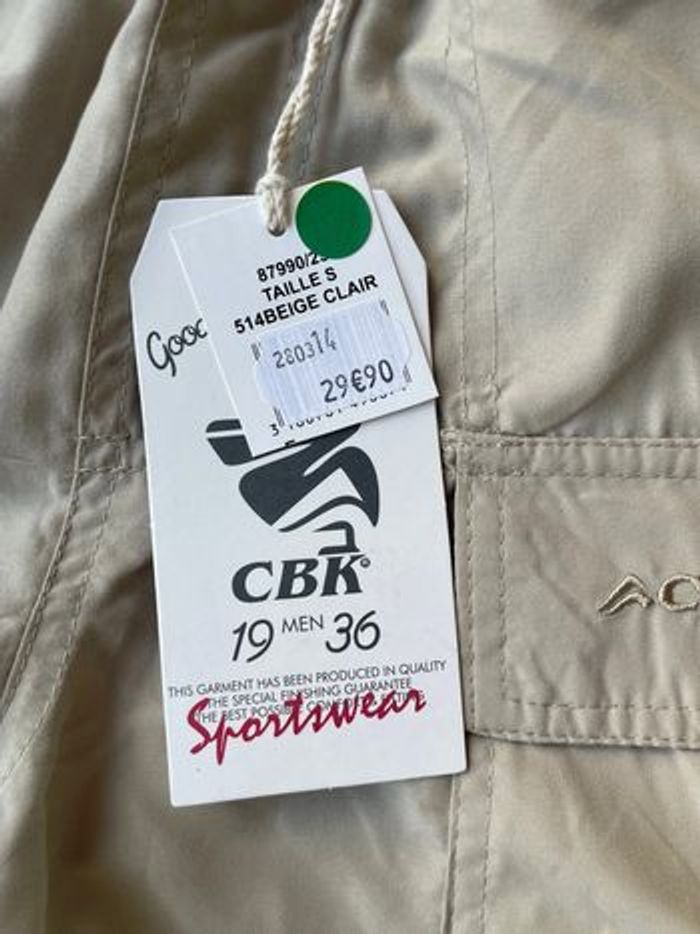 Short beige neuf taille S cbk - photo numéro 2