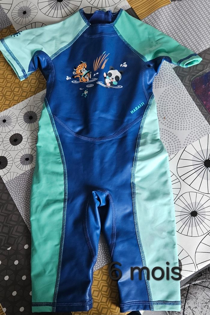 Combinaison natation