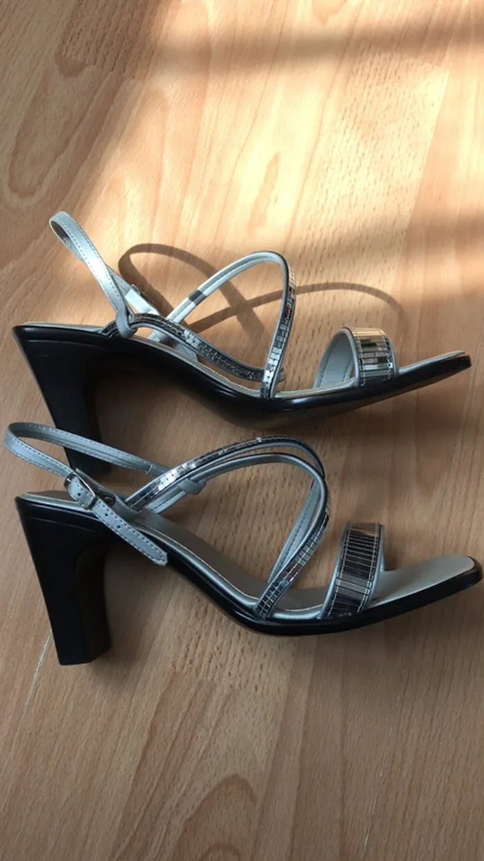 Chaussures miroirs 39 - photo numéro 2