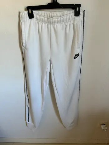 Pantalon de survêtement jogging blanc Nike