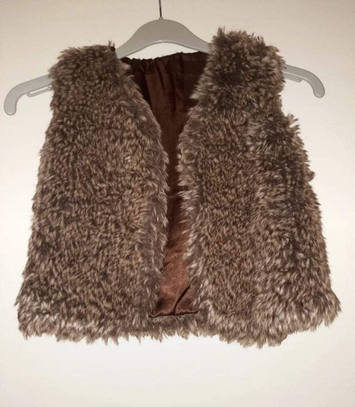 Cardigan tissaia taille 6 ans